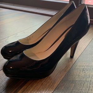 Naturalizer black patent heels